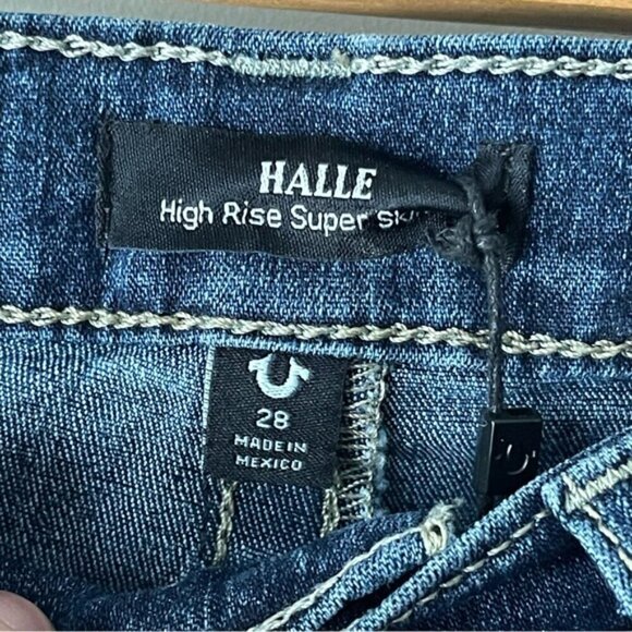 True Religion HALLE HR SN BUTTON FRONT Size 28 In Dark Wash Exposed Button NWT - Picture 10 of 16